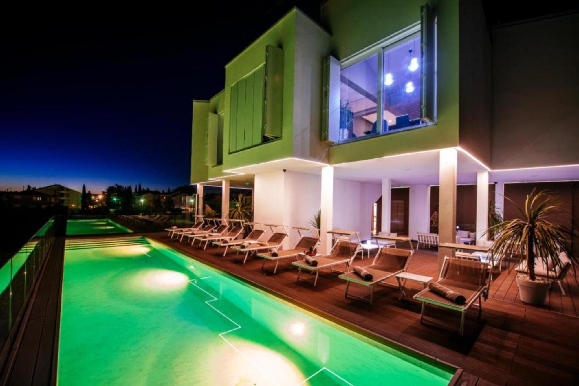 Dedaj - Almaro Appartement *